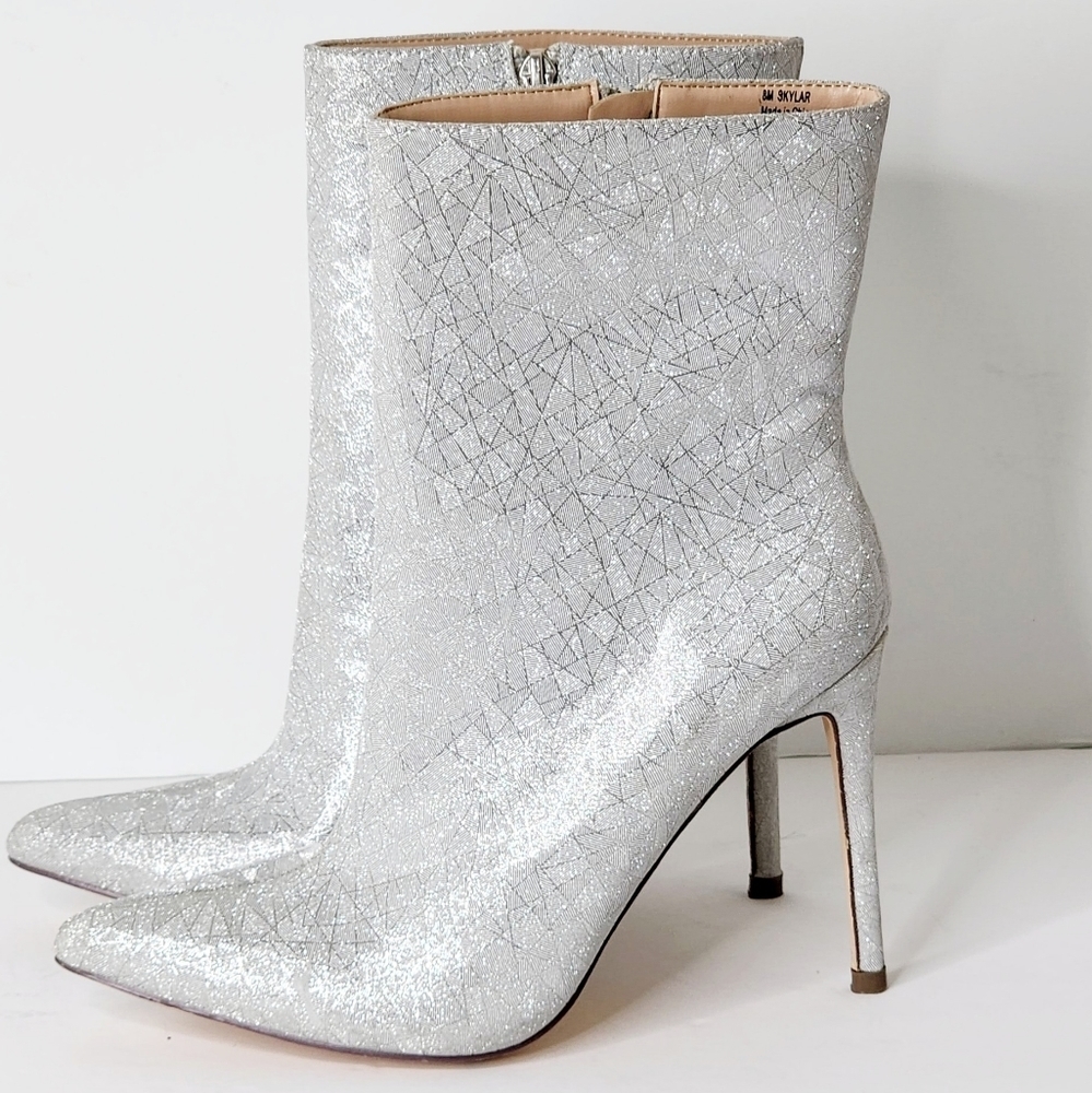 Elditas Women's Skylar Silver Shimmering Stiletto Heels Ankle Bootie Size 8 - Picture 6 of 11